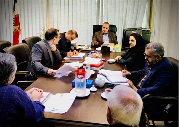 نظارت بر عملکرد دفاتر پیشخوان استان تهران با جدیت انجام می شود