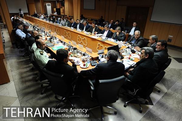 تاکید شهردار تهران بر همکاری با وزارت ارتباطات برای تکمیل شبکه ارتباطی مدیریت بحران/ پوشش 91درصدی شبکه ارتباطی مدیریت بحران در تهران