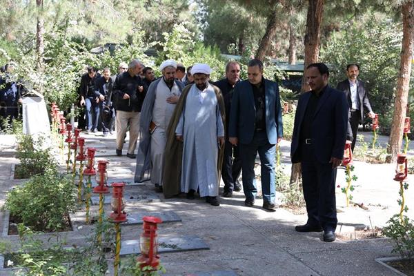 آیین مهمانی لاله های وزارت ارتباطات با حضور مدیرکل ارتباطات و فناوری اطلاعات استان تهران برگزار شد